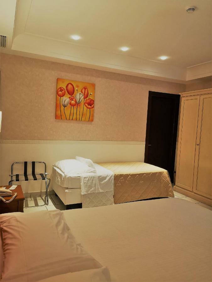 Andris Hotel Ерколано Екстер'єр фото